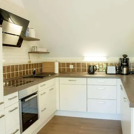 With 2 Bedrooms * Бад-Цвишенан